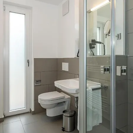 Deichhaeuser Anna Kueste Deichhaeuser Anna Kueste 7-10 * Bensersiel