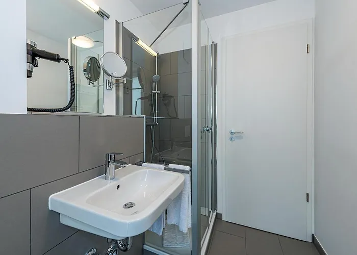 Deichhaeuser Anna Kueste Deichhaeuser Anna Kueste 7-10 *